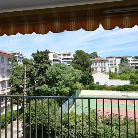 Apartman Superbe 2 Pieces Avec Terrasse Antibes